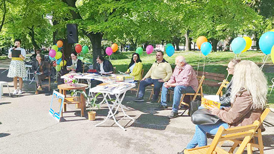 Старозагорският парк „Пети октомври“ стана сцена на петчасов Маратон на четенето