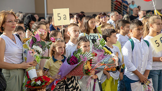 Пъстър е първият учебен ден в Стара Загора