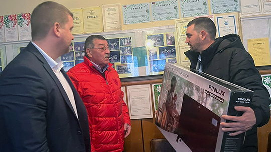 Читалищата в старозагорските села Хрищени и Оряховица получиха подаръци от общинската структура на ГЕРБ