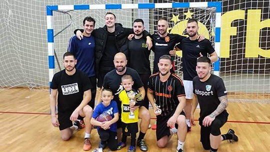 Футболистите на Ла Скуадра вдигнаха Купата на кмета на Стара Загора