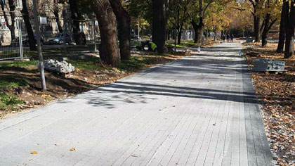 Напредва ремонтът на Станционната градина в Стара Загора