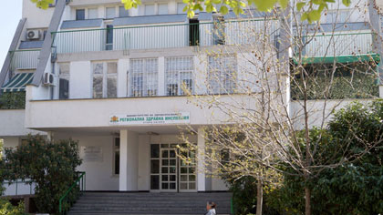 Директорът на Регионалната здравна инспекция отмени вечерния час в област Стара Загора
