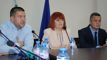 „Дънди Прешъс Металс Челопеч“ се отказа от проучване на полезни метални изкопаеми в област Стара Загора