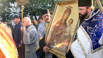 В Стара Загора посрещнаха чудотворната икона на Света Богородица Скоропослушница