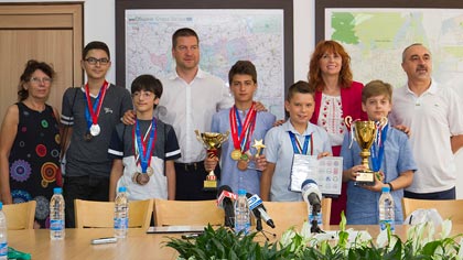 Млади математици от Стара Загора получиха заслужено признание