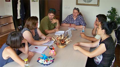 Библиотерапия помага на приемни родители, деца и семейства в риск