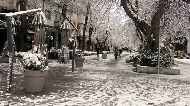 Община Стара Загора призовава за внимание поради усложнената зимна обстановка