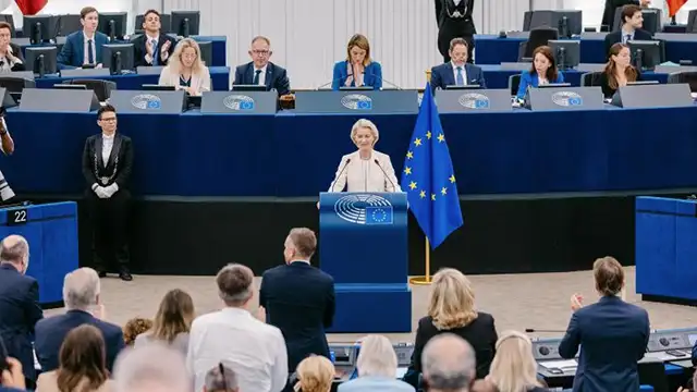 Урсула фон дер Лайен