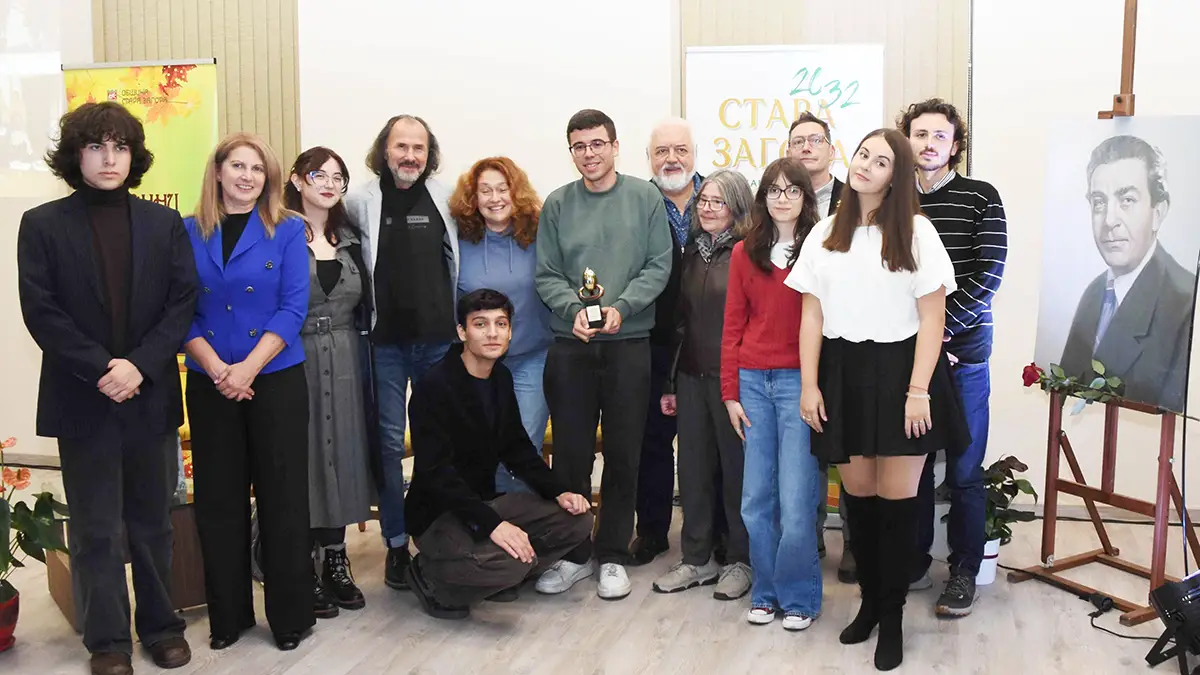 отличените участници в конкурса